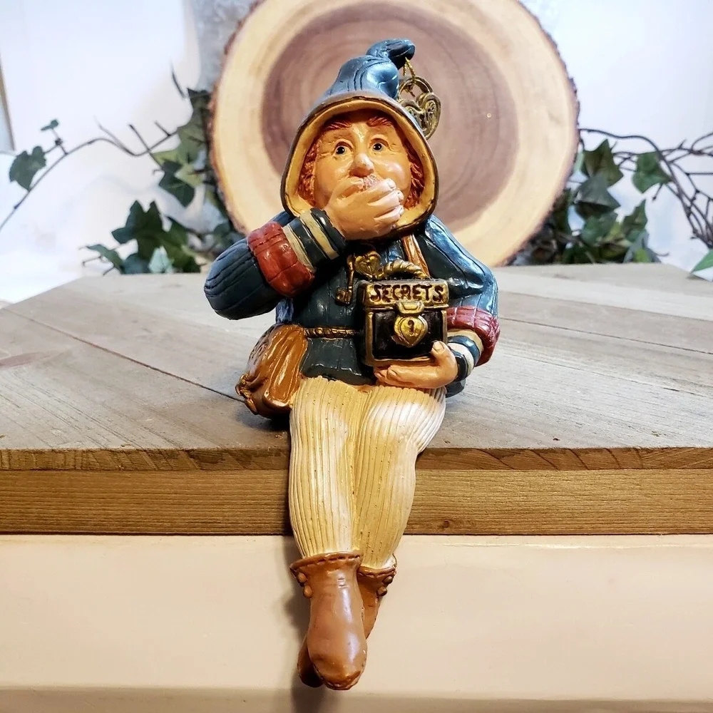 The Keeper Of Secrets Mantle or Shelf Figurine Shenandoah New Old Stock NIB